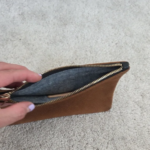 Clare V Tan Suede Toiletry Bag "LH" - Picture 10 of 11